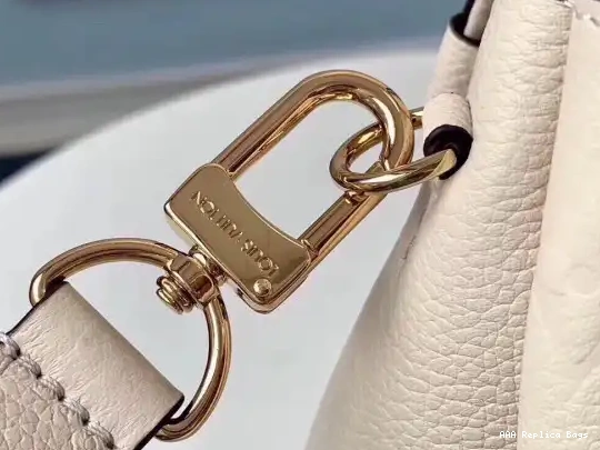 Aaa replica bags VUITTON LOUIS GEORGES BB 0604